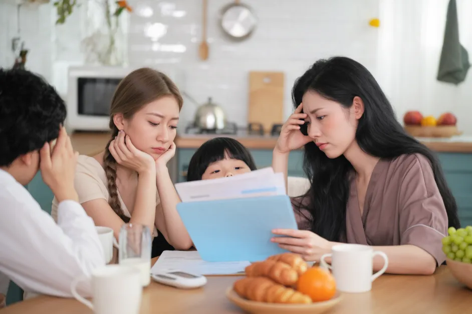 ภาพสะท้อนความคุ้มค่าของประกันมะเร็งลำไส้สำหรับการปกป้องสุขภาพและชีวิตของคุณ