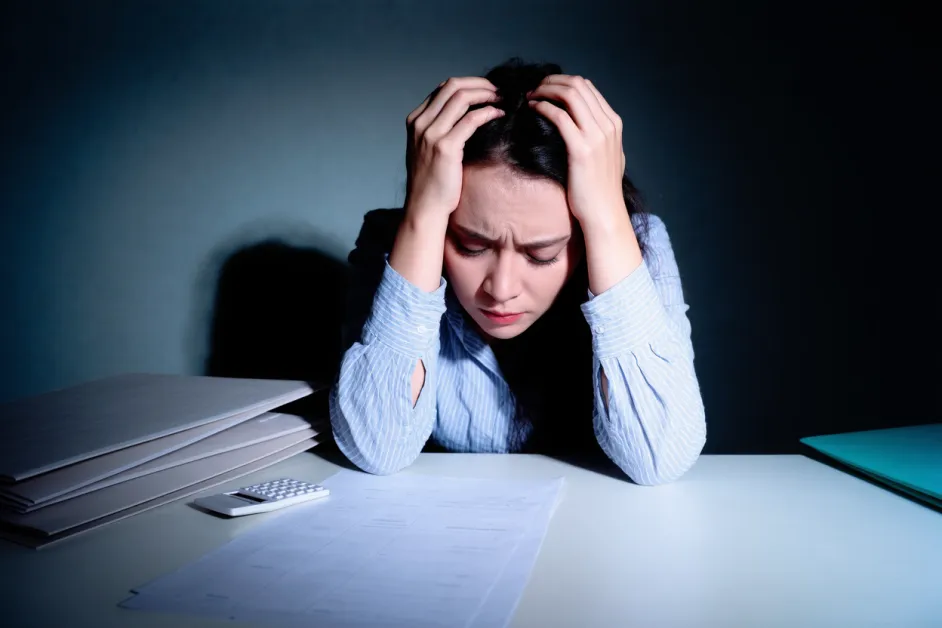 คู่มือการเลือกประกันมะเร็งลำไส้ใหญ่ที่เหมาะสมสำหรับคุณ เพื่อการป้องกันที่มั่นใจ ประกันมะเร็งลำไส้ ลดความกังวล